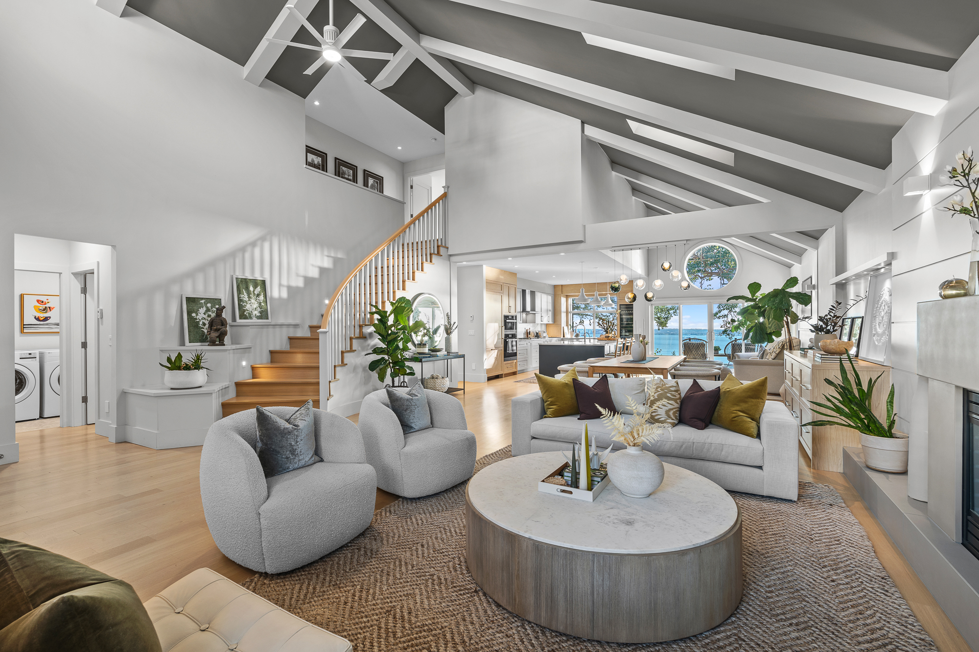 #8 - 5110 Alderfeild Place